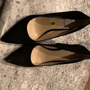 Block heel Nine West pump suede black size 9